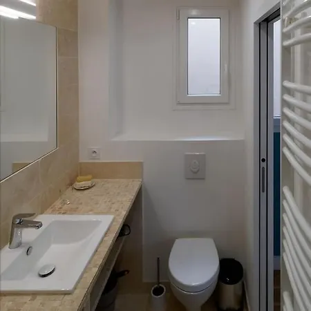Quiet Near Montmartre Apartman *